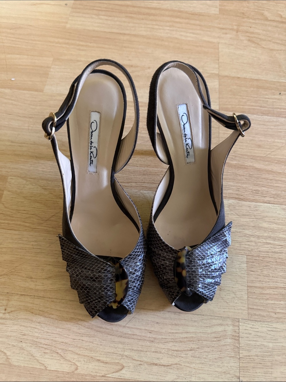 Oscar de la Renta heels